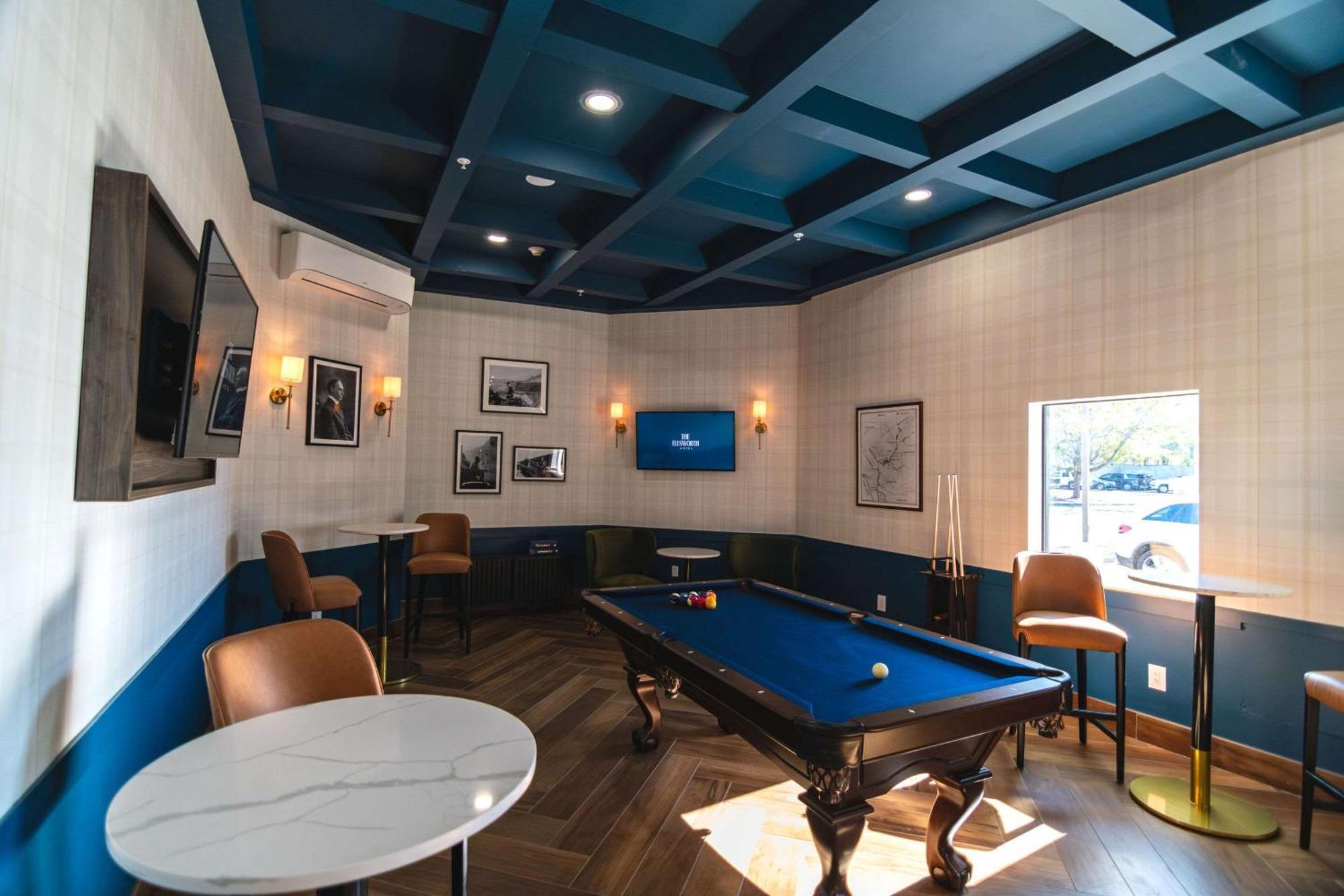 The Ellsworth Hotel, Ascend Hotel Collection Вильямс Экстерьер фото